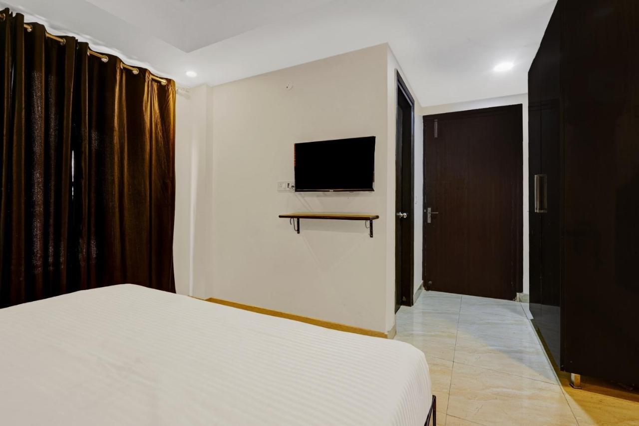 Super Townhouse Tipsyy Near Bestech Central Square Mall Gurgáon Exteriér fotografie