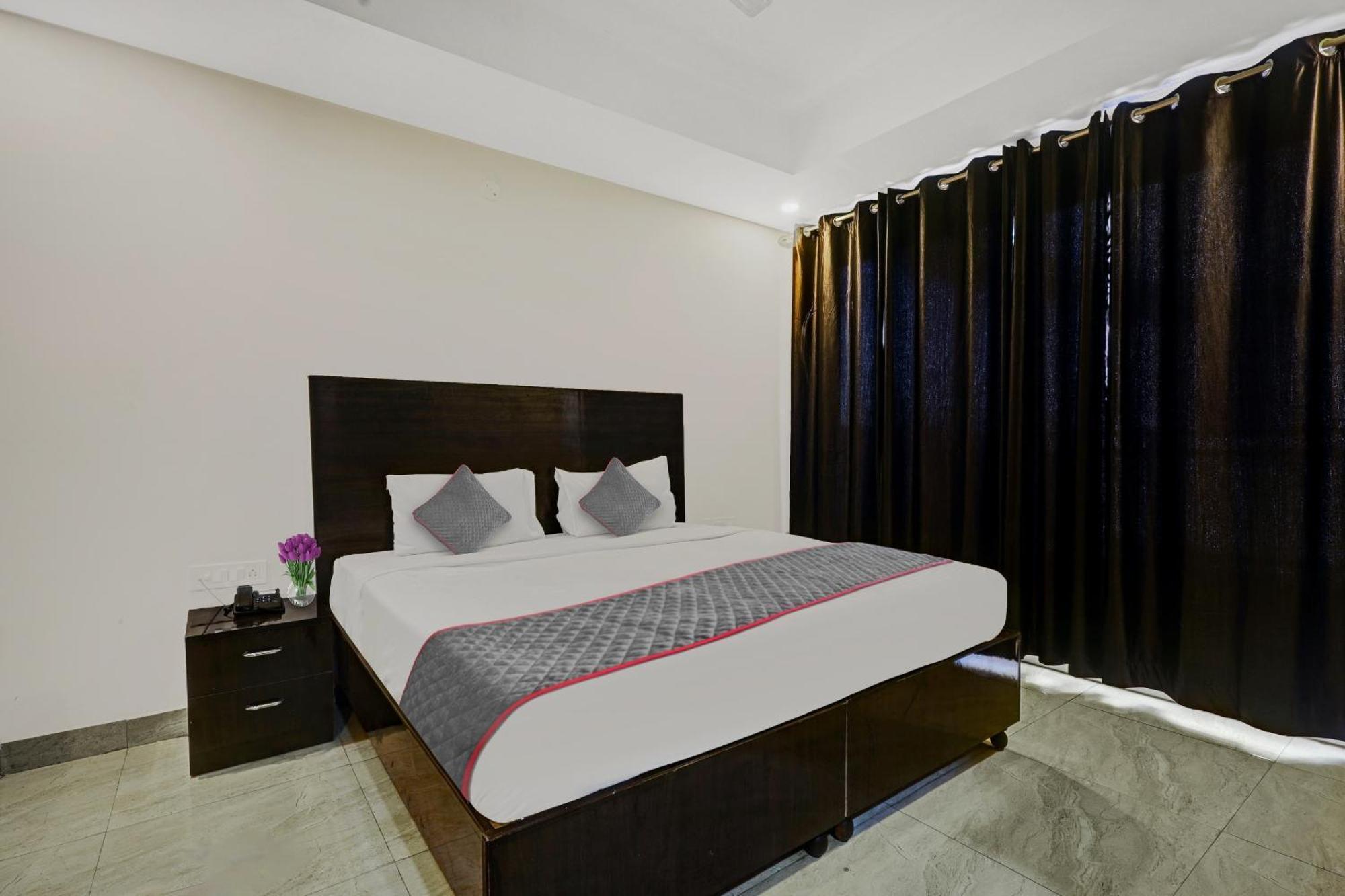 Super Townhouse Tipsyy Near Bestech Central Square Mall Gurgáon Exteriér fotografie